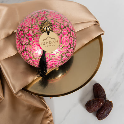 Handmade Bonbonnière with Medjool dates, 250g - Pink - Ibadah London